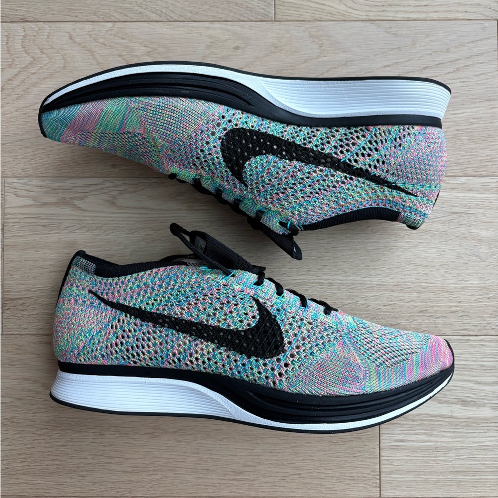 Nike Flyknit Racer Multicolor US10 NWT